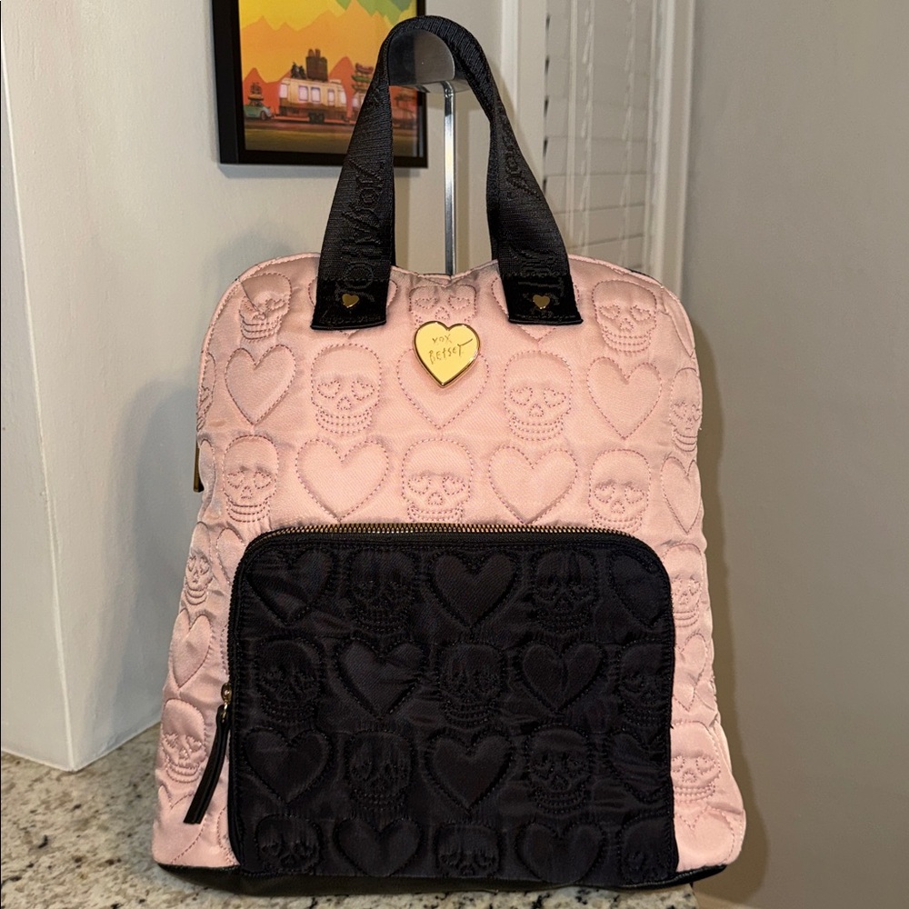 Vintage Betsey Johnson Skull Quilted Nylon Backpack Blush Pink Black 14x14
